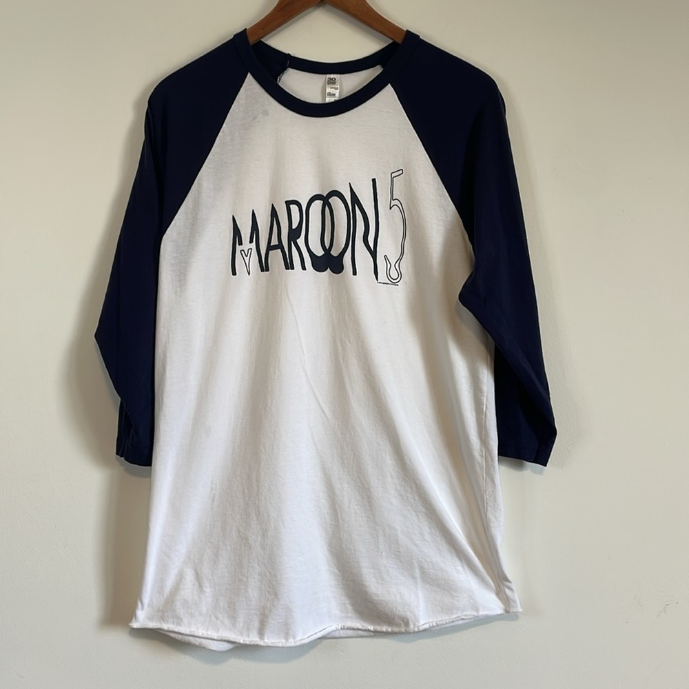Maroon5 Band Tee Shirt Medium Raglan White Merch Tour Music Graphic Official